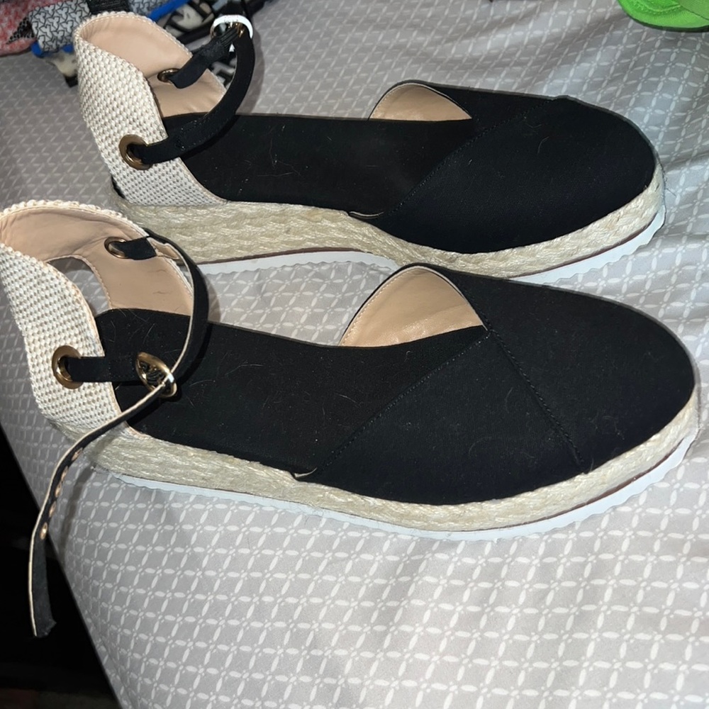 Women’s Sandals - Supportive Stylish Comfy